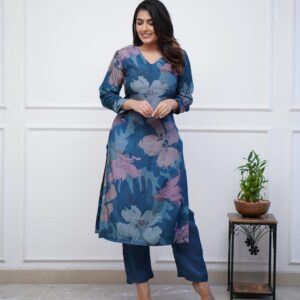 ANNI DESIGNER Women's Rayon Viscose Straight Printed Kurta with Pant